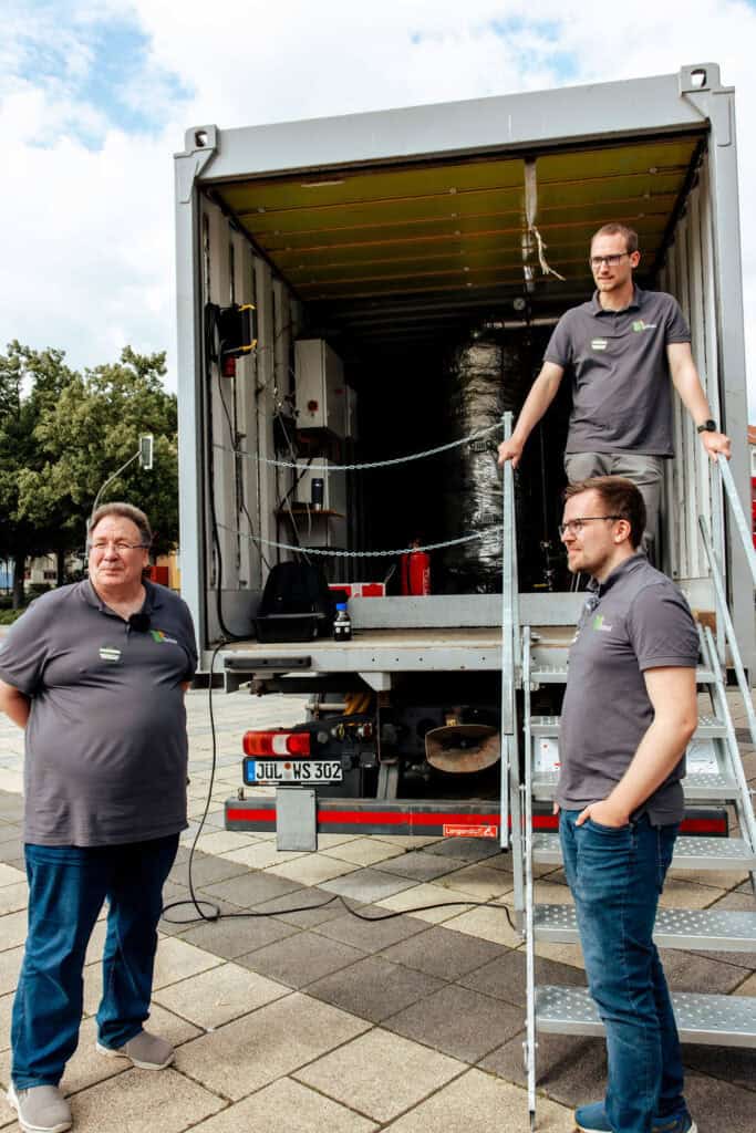 Steuerung und Überwachung eines Innovationstrucks bei Startup Labor Schwedt.